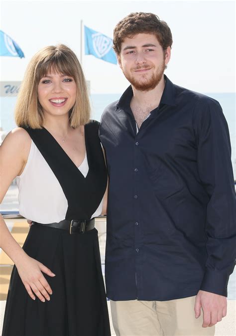 who is jennette mccurdy dating right now